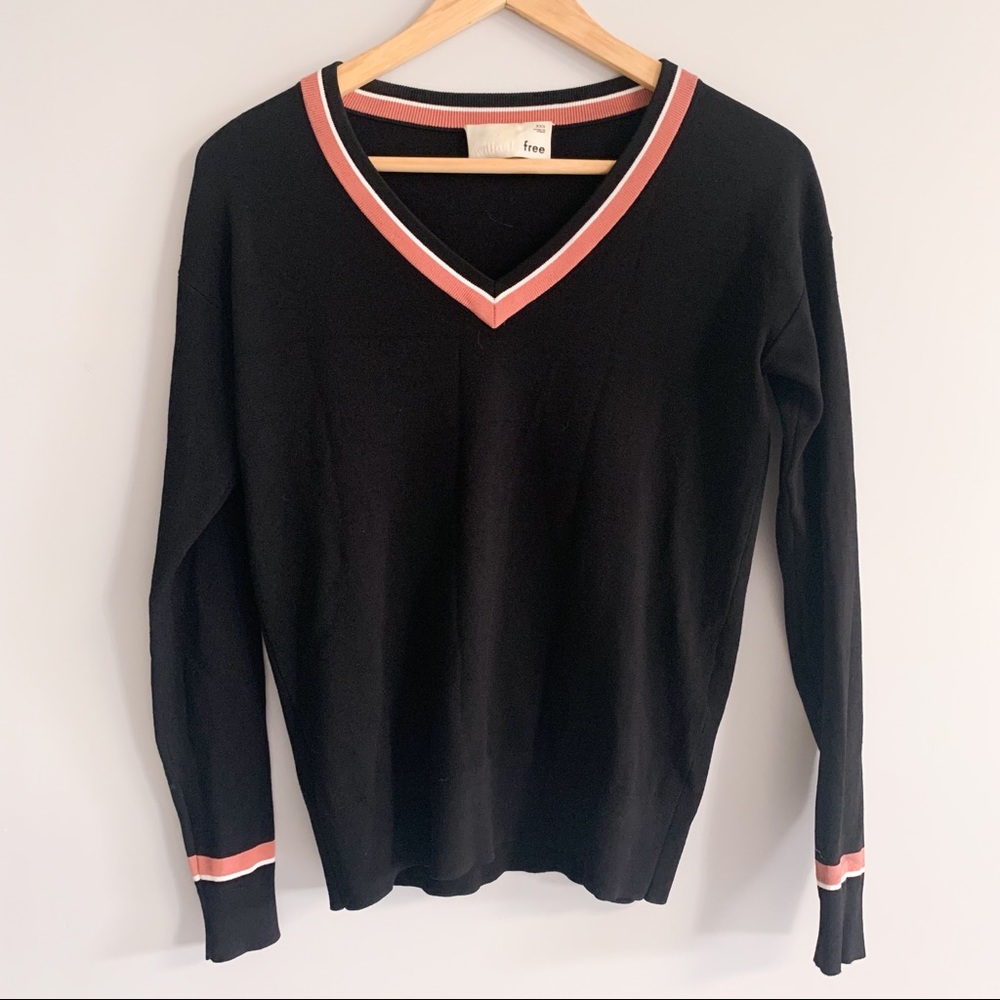 Aritzia | Wilfred Free | Wolter V-Neck Sweater